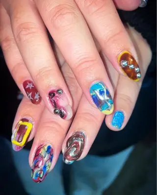 ネイル Sae ⭐️のネイルデザイン