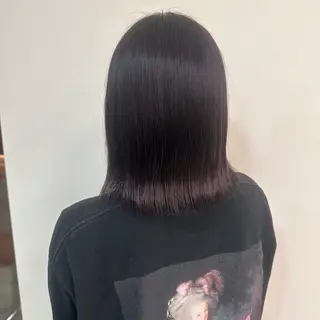 ミディアム カラー 井上 莉緒のヘアスタイル