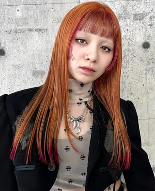 セミロング カラー 湯川 未咲希のヘアスタイル