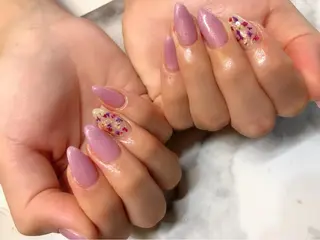 ネイル Nail &eye TROISのネイルデザイン