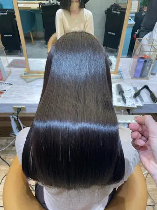 ロング 縮毛矯正 髪質改善 韓国風レイヤー 吉田のヘアスタイル