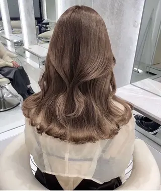 ロング カラー レイヤー/グレージュ 渋谷表参道/小森波琉のヘアスタイル