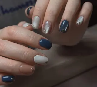 ネイル Pure&Rich Nailのネイルデザイン