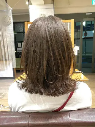 カラー ミディアム 前田 裕介のヘアスタイル