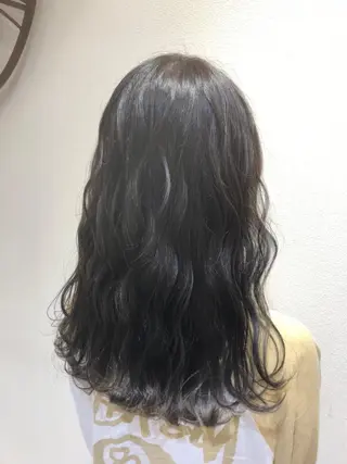 ロング カラー ヘアアレンジ 小白井 由美のヘアスタイル