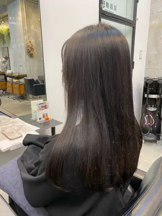 カラー suzu🌼 /銀座のヘアスタイル