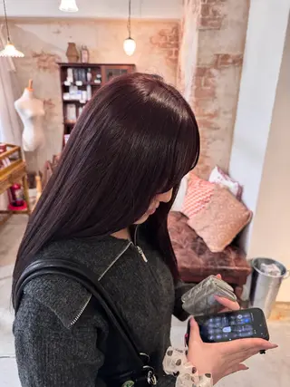 カラー 菰田 愛輝のヘアスタイル