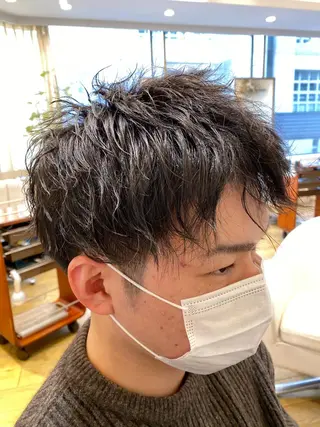 ショート パーマ メンズ 艶感🫧透明感カラー YUKARIのヘアスタイル