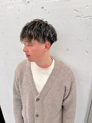 ショート カラー パーマ メンズ メンズパーマ職人 加藤 弘貴のヘアスタイル