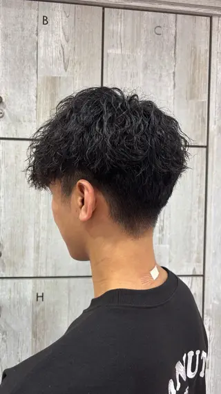 パーマ メンズ 髙杉 舞羽のヘアスタイル