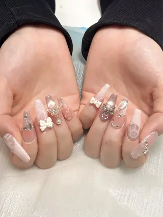 ネイル W·mai nail 関内のネイルデザイン