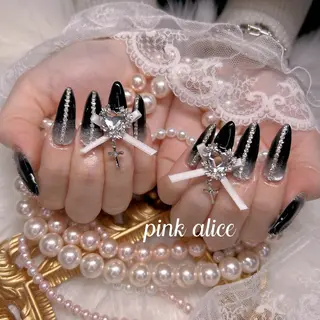 ネイル nail salon Pink Aliceのネイルデザイン