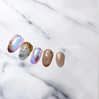 ネイル ﾈｲﾙﾙｰﾑﾘｯｶ 𝐦𝐚𝐲𝐮のネイルデザイン