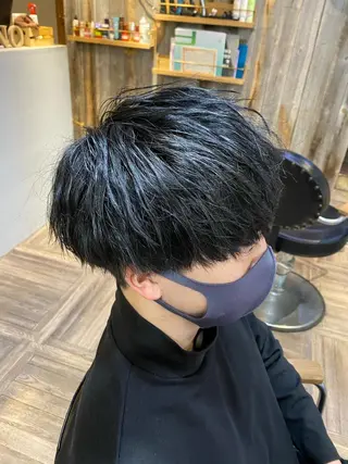 ショート カラー メンズ 寳泉 章弘のヘアスタイル