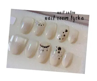 ネイル ﾈｲﾙﾙｰﾑﾘｯｶ 𝐦𝐚𝐲𝐮のネイルデザイン