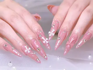 ネイル lucky nail 歌舞伎町のネイルデザイン