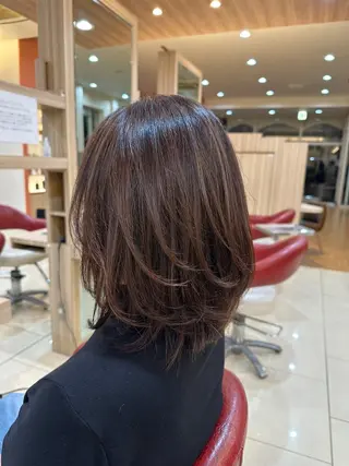 ミディアム 小坂直輝【髪質改善・ 似合わせカット】のヘアスタイル
