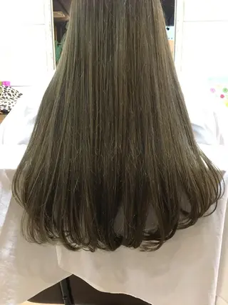 ロング 末石 智のヘアスタイル
