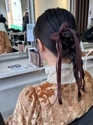 ヘアアレンジ デザインカラー/ オダセイナのヘアスタイル