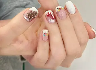 ネイル Lynn_ Nailのネイルデザイン