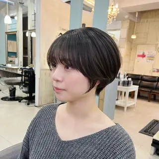 ショート 柔らか透明感カラー ｜ほんのりレイヤー｜のヘアスタイル