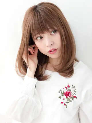 セミロング カラー 大人ボブ透明感カラー 岡崎武のヘアスタイル