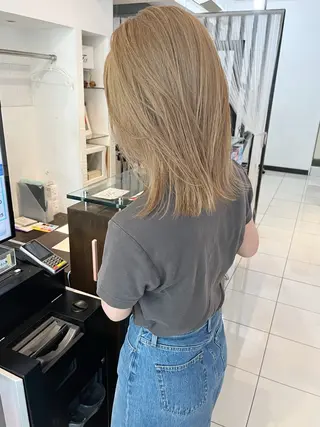 セミロング カラー アレンジ＆ショート 💙YUKINOのヘアスタイル