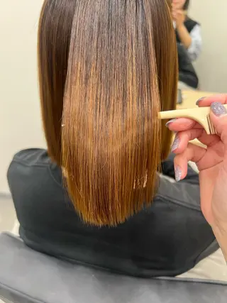 ミディアム 疋田 伽菜子のヘアスタイル