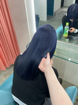 セミロング カラー 安井まゆ _Box mico.のヘアスタイル