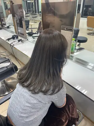 カラー 🌿新宿 カットモデル🫧のヘアスタイル