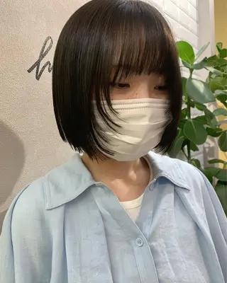 ショート カラー hub hair レイヤー/透明感のヘアスタイル