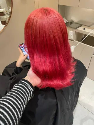 セミロング Cielro/ダブル カラー/西田咲希のヘアスタイル