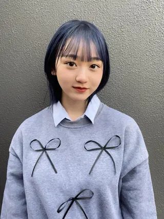 ミディアム カラー 八木 聖華のヘアスタイル