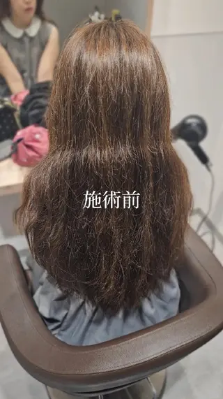 ロング 縮毛矯正をしている人 のためのカラーのヘアスタイル