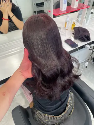 ロング カラー 履歴修正屋さん／ ブロンド／ホワイトのヘアスタイル