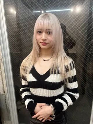 ロング カラー SHOTO ハイトー ン/ブロンドカラーのヘアスタイル