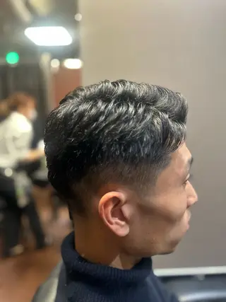 ショート メンズ ヒロ銀座 東京駅八重洲店所属・【メンズ専門】🔥 カミマンのヘアスタイル