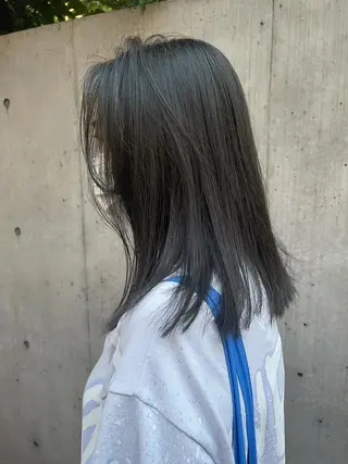 ミディアム カラー ラベンダー/レイヤー スタイル🤎mamiのヘアスタイル