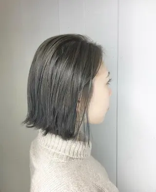 ミディアム 佐藤 あかりのヘアスタイル