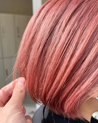 ショート カラー 王子田 隼のヘアスタイル