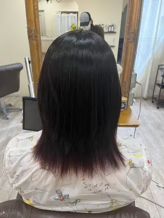 ミディアム ショートボブモデル縮 毛艶髪津田パーマのヘアスタイル