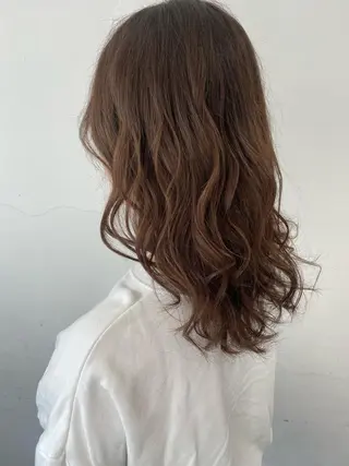 セミロング カラー ヘアアレンジ ブリーチ　ハイトーン 特化🌈フジタハルキのヘアスタイル