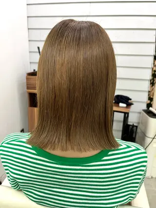 ミディアム カラー ブリーチ有無Wカラー メンズパーマ大成のヘアスタイル