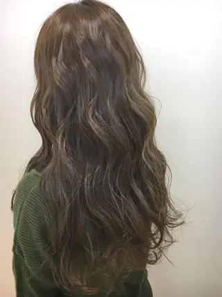 ロング カラー 永井 大希のヘアスタイル