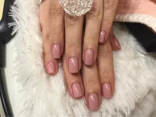 ネイル アクイユ 銀座店のネイルデザイン