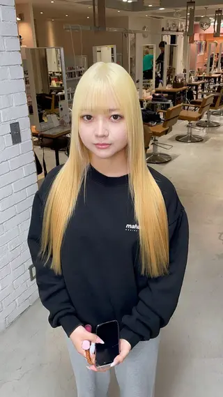 ロング 派手髪支持率No1 Eisukeのヘアスタイル