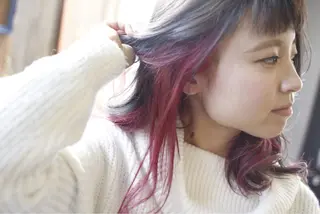 ミディアム カラー 松田 由貴のヘアスタイル