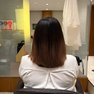 ミディアム 森田 玲央のヘアスタイル