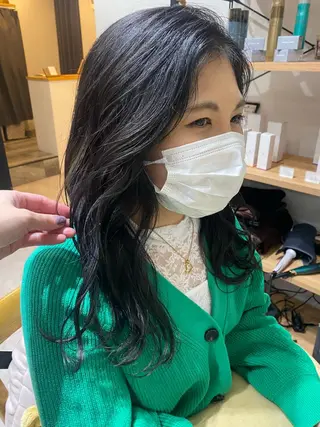 ミディアム カラー 似合う髪型が 分からない方へのヘアスタイル