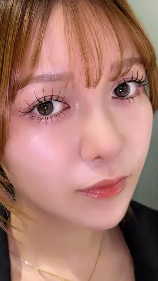 マツエク・マツパ miien(SALONVILLAGE内)所属・MOE /渋谷・明治神宮前のマツエク・マツパデザイン